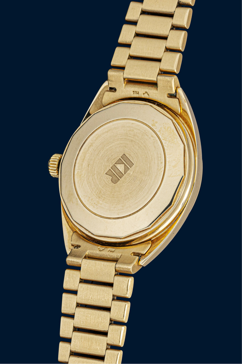 Yacht Club Khanjar of Oman Dial