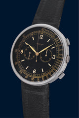 Universal Genève Chronograph Oversize from the 1940s